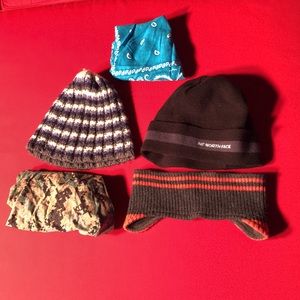 3 snow hat and 2 bandana bundle.  Excellent condition.